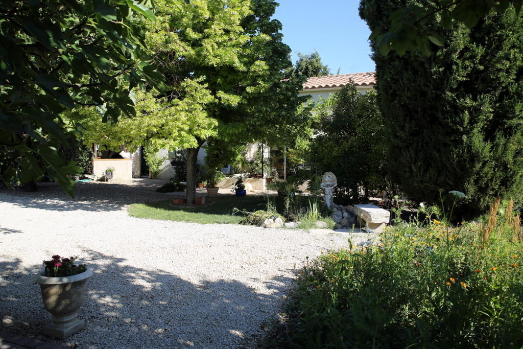 Gite La Gourmandine Saint-Andiol エクステリア 写真